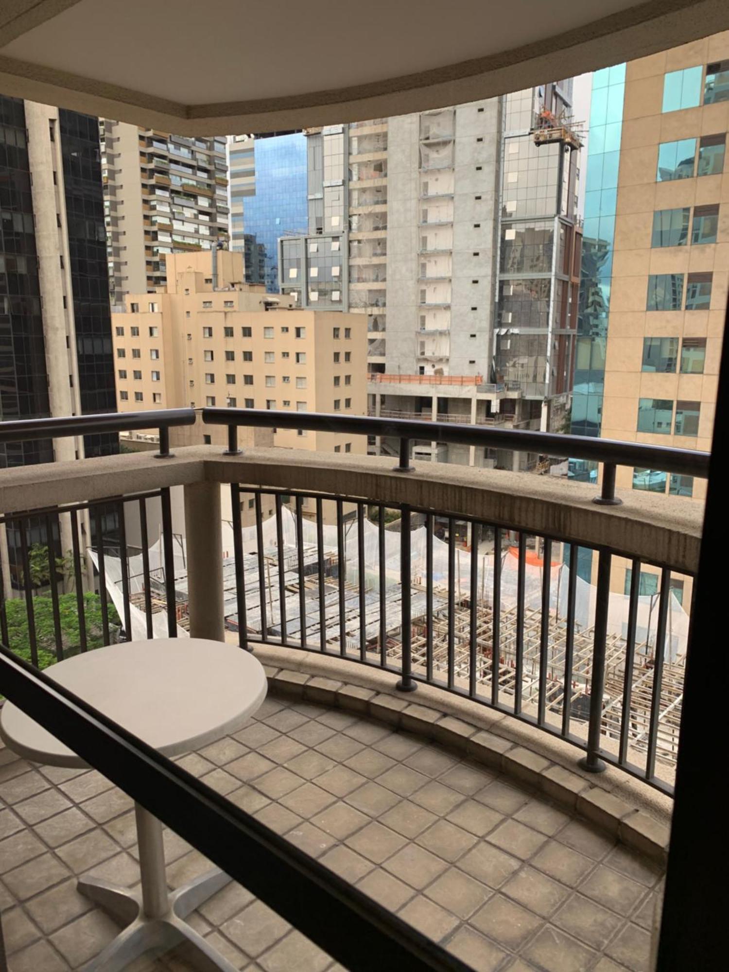 Flat Espaco Itaim Bibi Ii * São Paulo